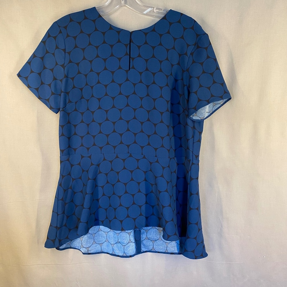 Ann Taylor Blouse, dark blue circles on black background - Size 2 (NWT)